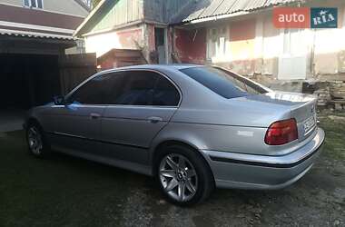 Седан BMW 5 Series 1996 в Чернівцях