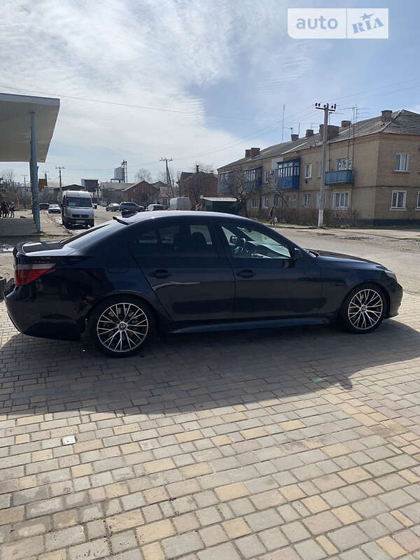Седан BMW 5 Series 2004 в 