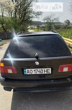 Универсал BMW 5 Series 2001 в Иршаве