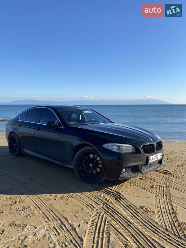 Седан BMW 5 Series 2013 в Харькове