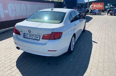 Седан BMW 5 Series 2012 в 