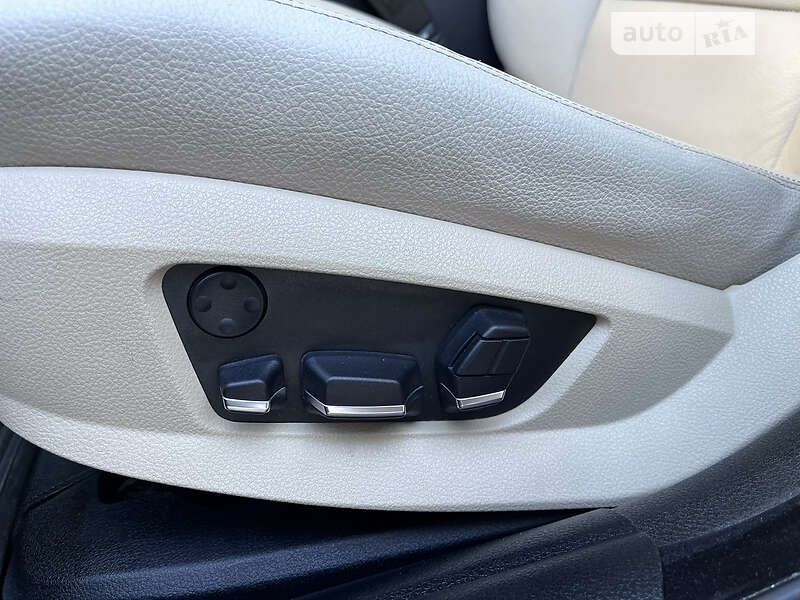 Седан BMW 5 Series 2011 в Луцьку