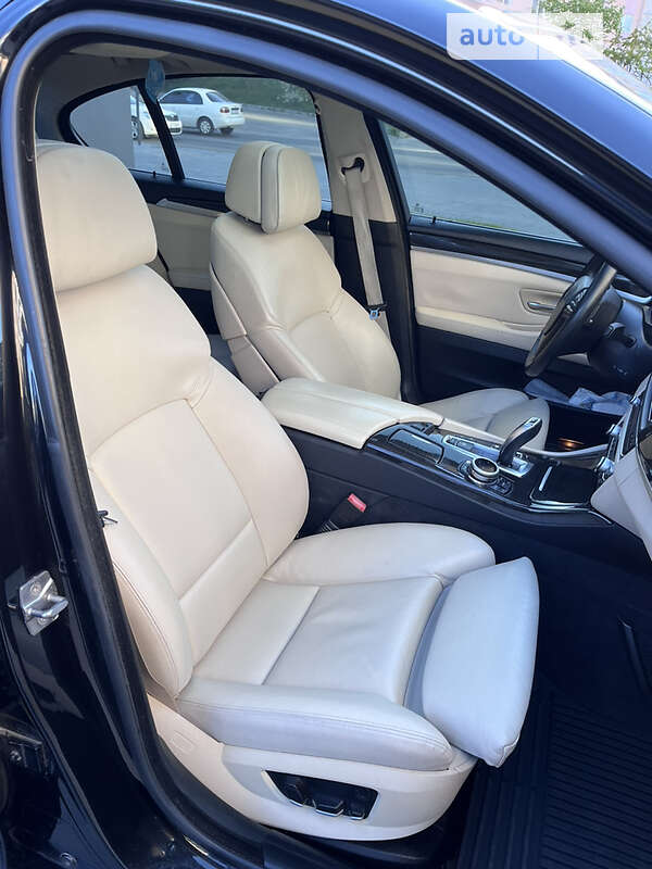 Седан BMW 5 Series 2011 в Луцьку