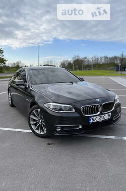 Седан BMW 5 Series 2014 в Ровно