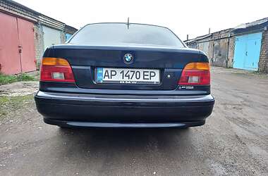 Седан BMW 5 Series 2000 в Запорожье