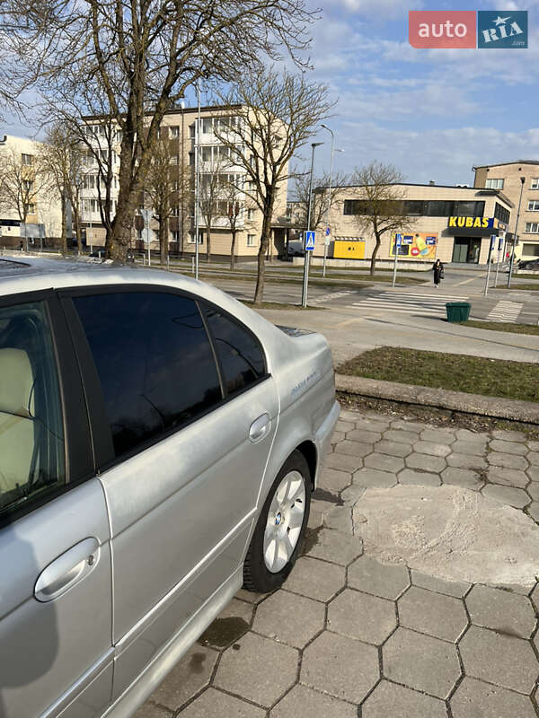 Седан BMW 5 Series 2001 в Херсоні