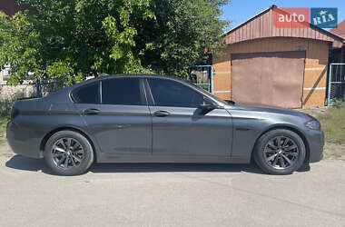 Седан BMW 5 Series 2015 в 