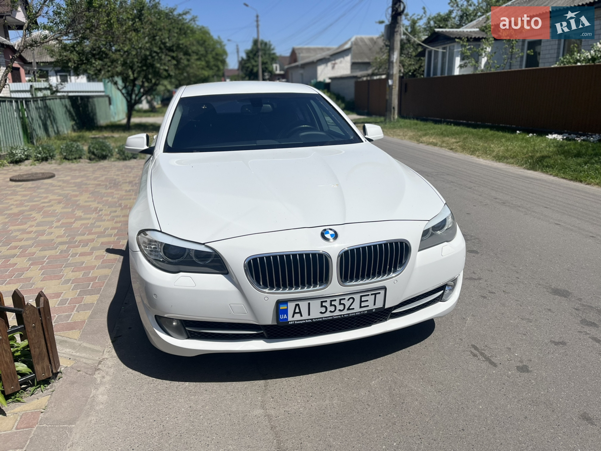 2012 BMW 5er - мініатюра 2