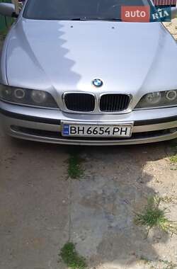 Седан BMW 5 Series 2002 в Одессе