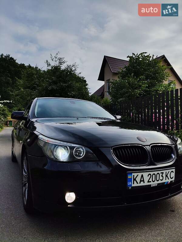 BMW 5 Series 2003