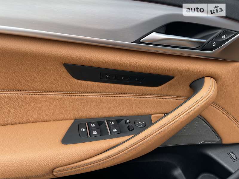 Седан BMW 5 Series 2021 в Києві
