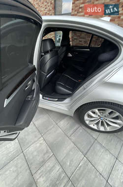 Седан BMW 5 Series 2013 в Виннице