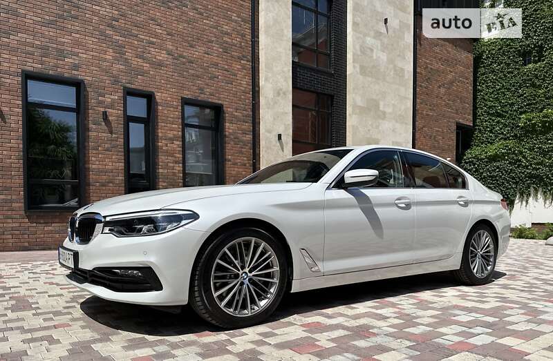 Седан BMW 5 Series 2019 в 