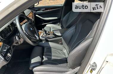 Седан BMW 5 Series 2019 в 