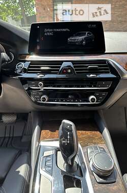 Седан BMW 5 Series 2019 в 