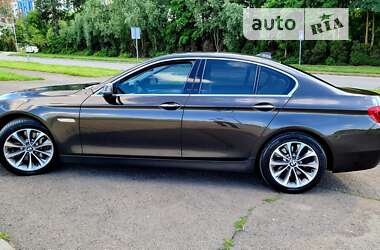 Седан BMW 5 Series 2013 в Львові