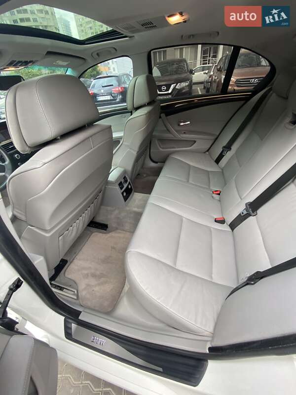 Седан BMW 5 Series 2008 в Одессе