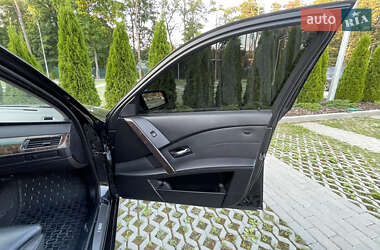 Седан BMW 5 Series 2004 в 