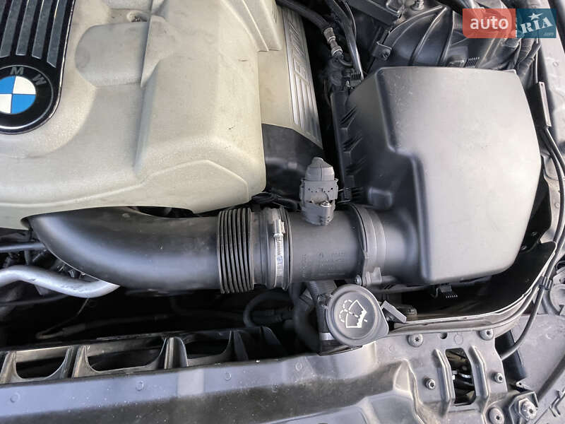 Седан BMW 5 Series 2004 в Харькове