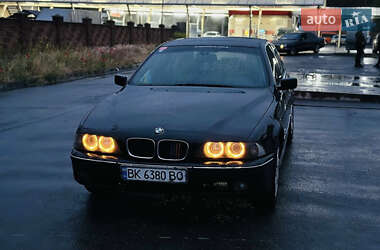 Седан BMW 5 Series 1996 в Звягелі