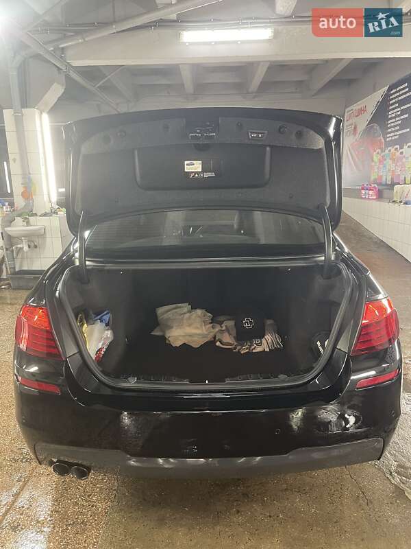 Седан BMW 5 Series 2014 в Львове