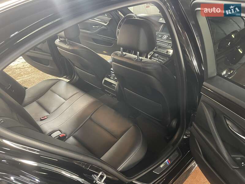Седан BMW 5 Series 2014 в Львове