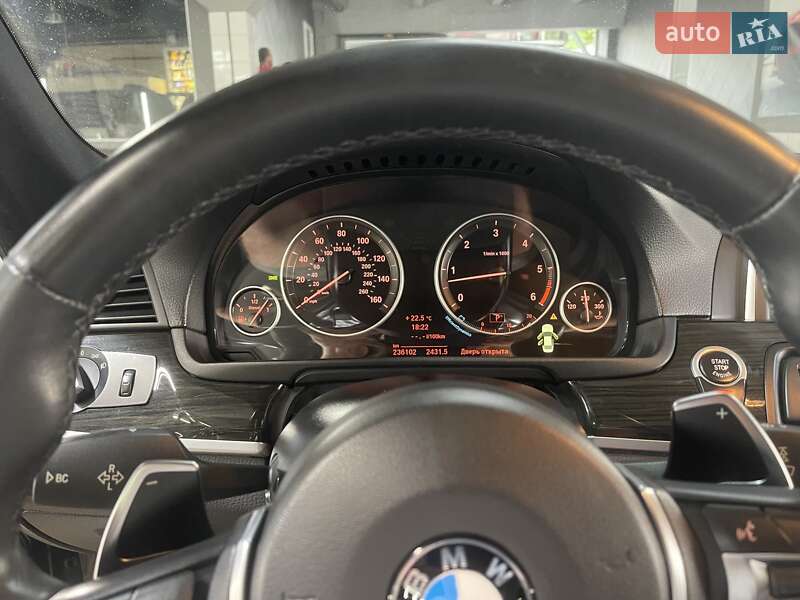 Седан BMW 5 Series 2014 в Львове