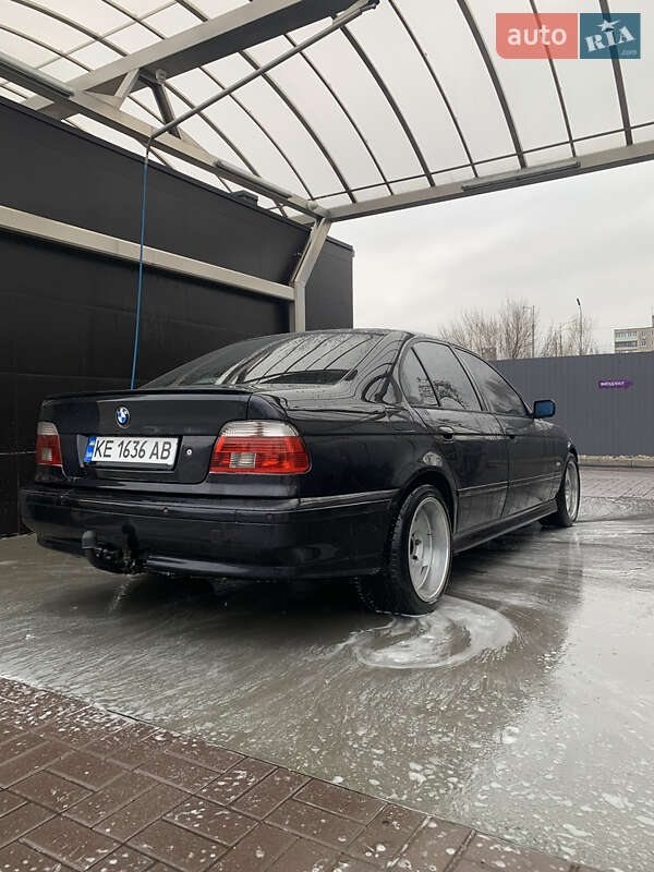 Седан BMW 5 Series 2001 в Дніпрі