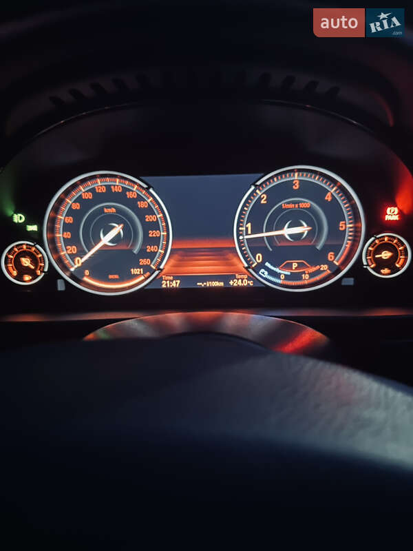 Седан BMW 5 Series 2015 в Києві фото 15 Седан BMW 5 Series 2015 в Києві