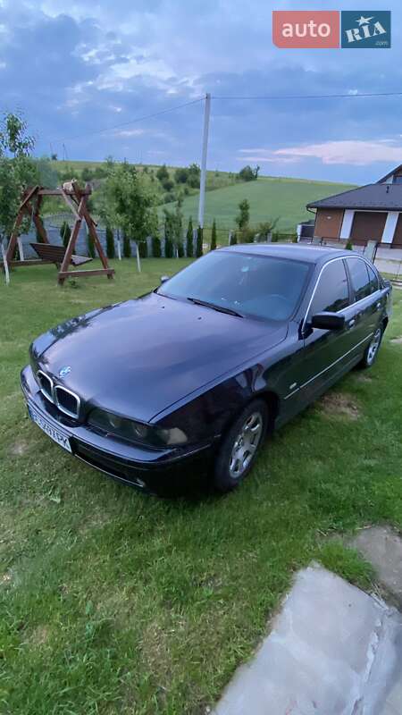 Седан BMW 5 Series 1998 в Яворові
