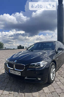 Седан BMW 5 Series 2016 в Житомирі