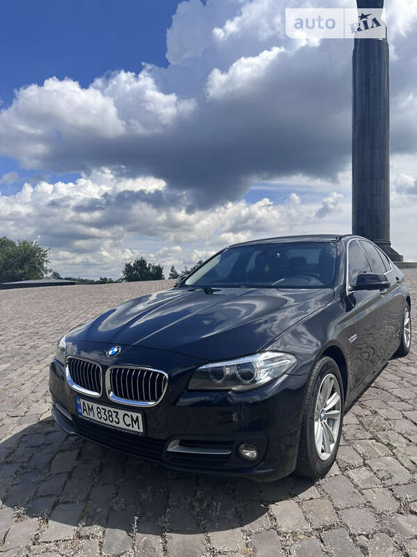 Седан BMW 5 Series 2016 в Житомирі