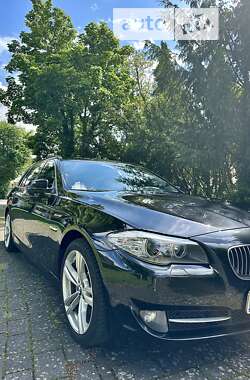 Универсал BMW 5 Series 2012 в 