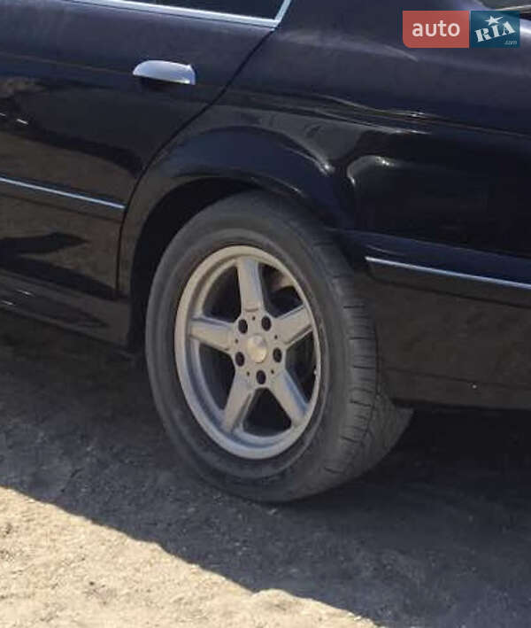 Седан BMW 5 Series 2000 в Одесі