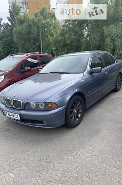 Седан BMW 5 Series 2000 в Киеве