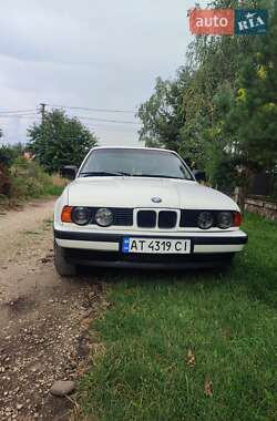 Седан BMW 5 Series 1990 в Городенке