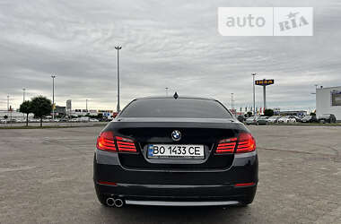Седан BMW 5 Series 2010 в 
