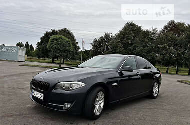 Седан BMW 5 Series 2010 в 