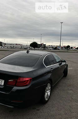 Седан BMW 5 Series 2010 в 