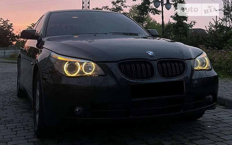 Седан BMW 5 Series 2006 в 