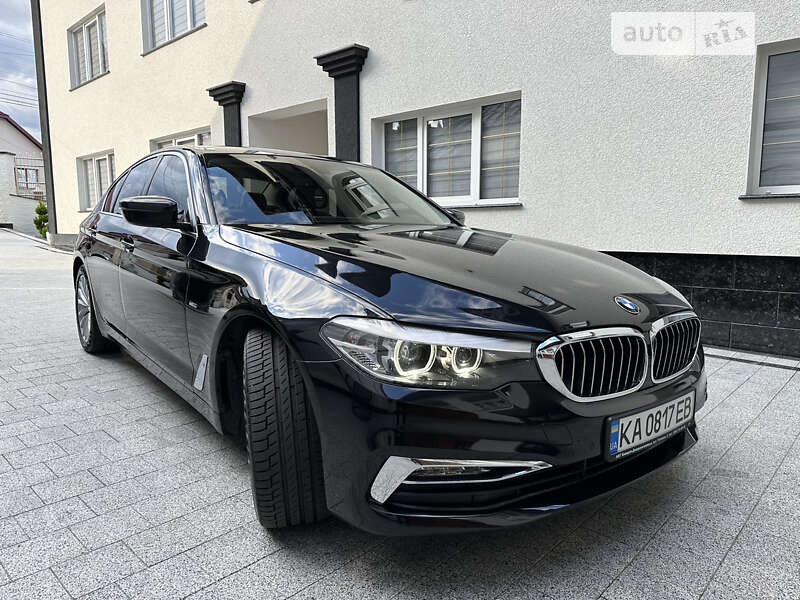 Седан BMW 5 Series 2017 в Тячеве