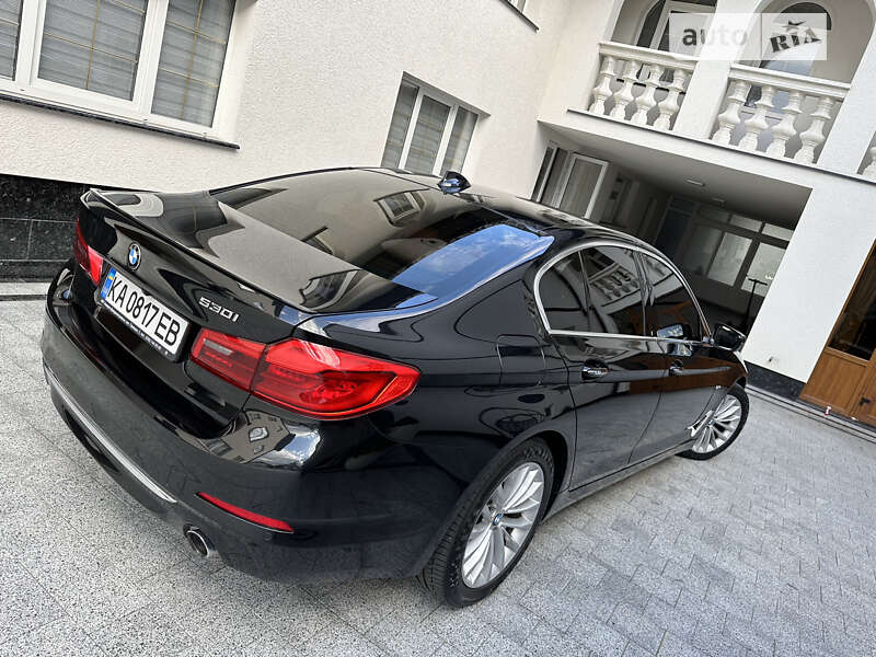 Седан BMW 5 Series 2017 в Тячеве