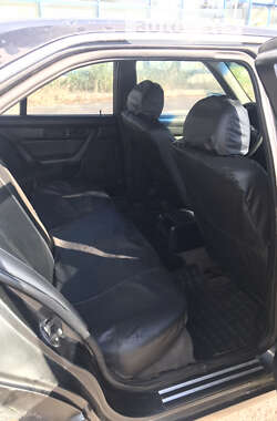 Седан BMW 5 Series 1988 в 