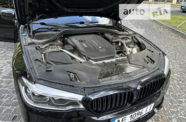 Седан BMW 5 Series 2018 в 