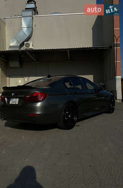 Седан BMW 5 Series 2013 в Львове