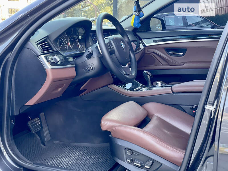 Седан BMW 5 Series 2010 в Вінниці