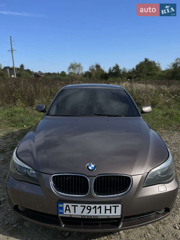 Седан BMW 5 Series 2004 в Ивано-Франковске