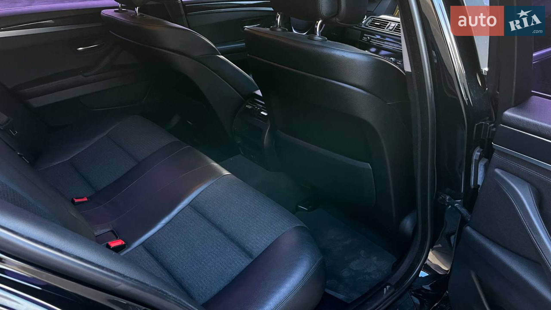 2013 BMW 5er - мініатюра 18