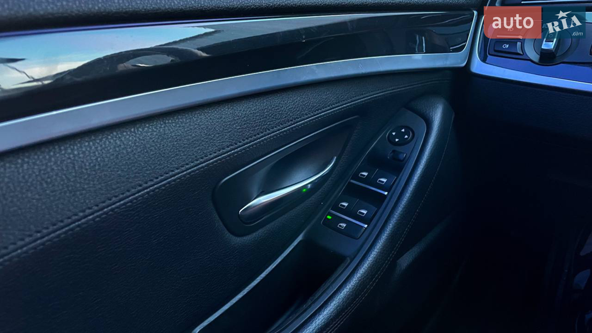 2013 BMW 5er - мініатюра 28