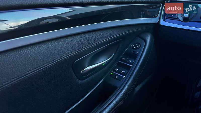 Седан BMW 5 Series 2013 в Киеве